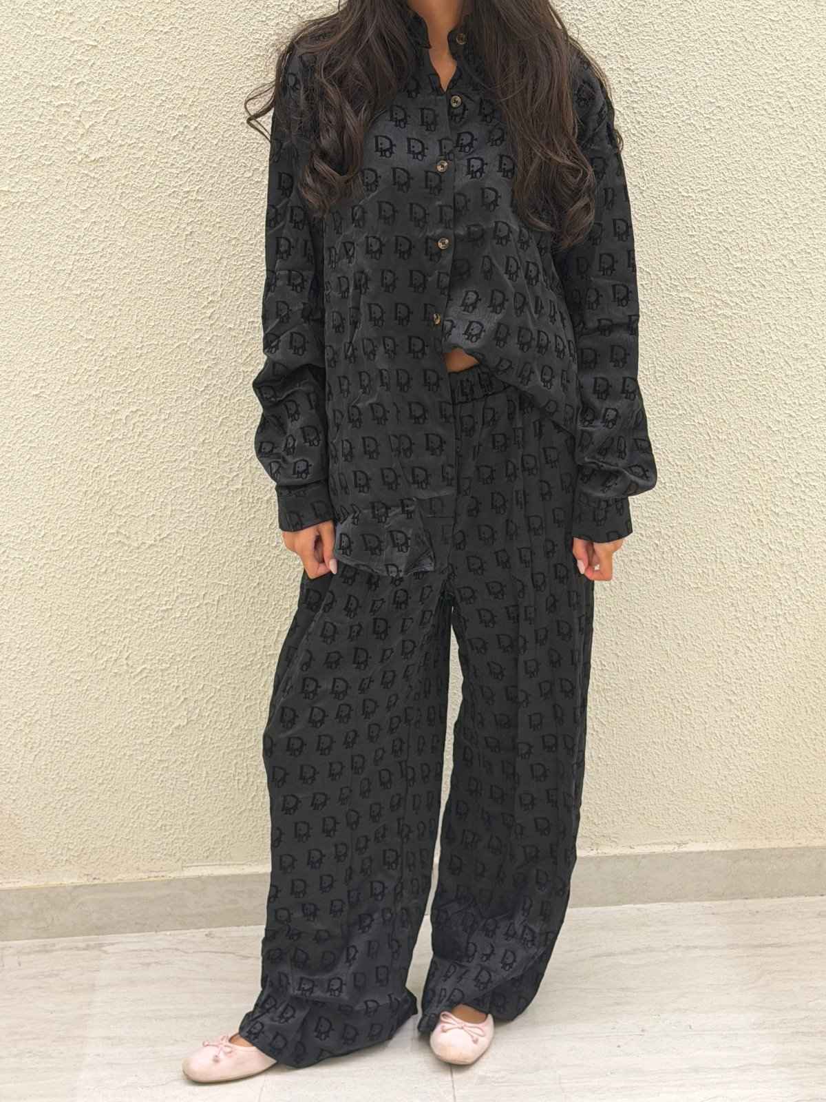 BRAND SUITS