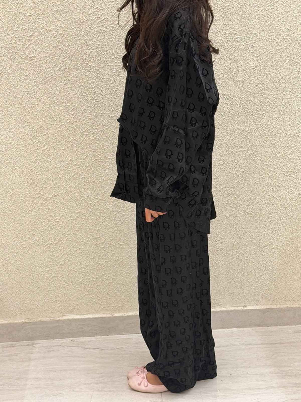 BRAND SUITS