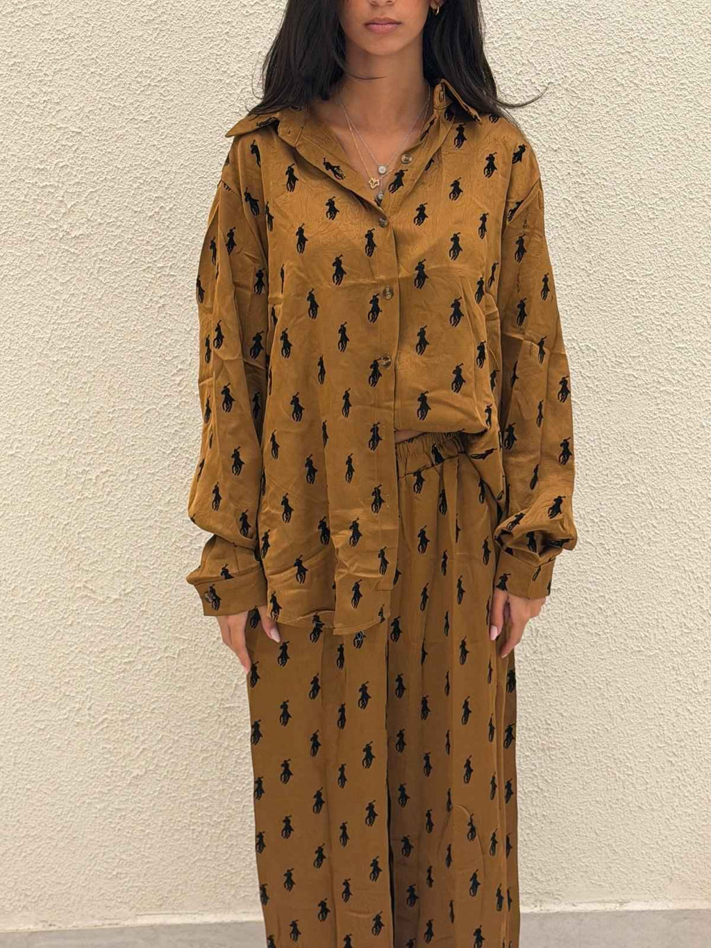 BRAND SUITS