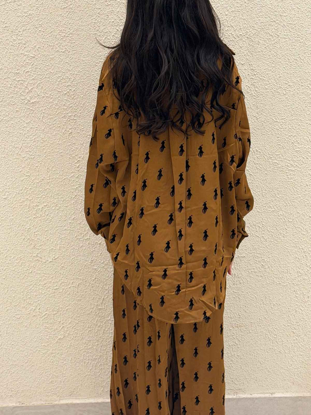 BRAND SUITS