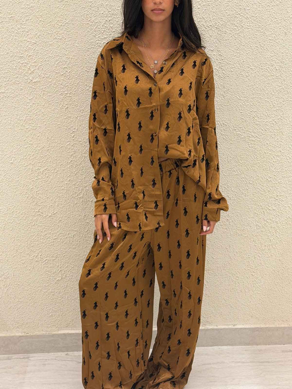 BRAND SUITS