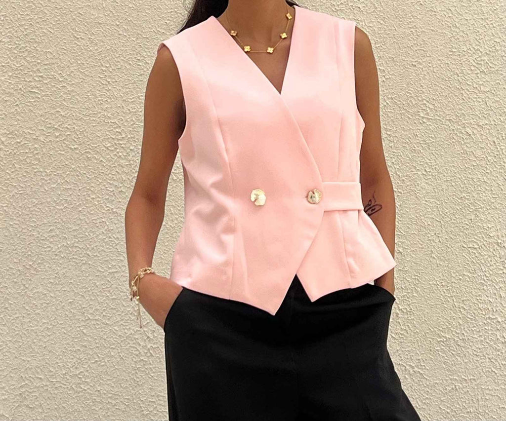 AURA V-VEST